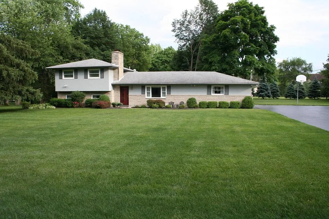 3565 Schirtzinger Rd photo 1