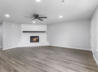 3202 Westmoreland Ave #B, Springdale, AR 72762