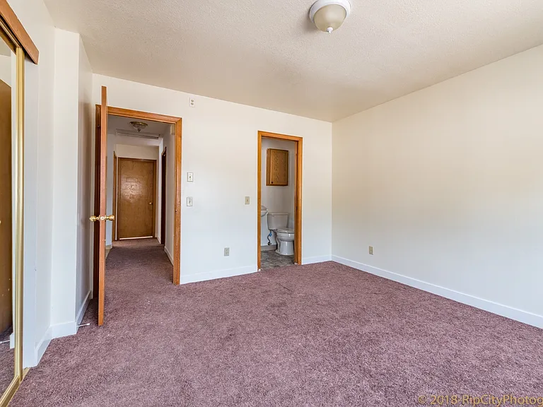 3421-3439 SW 125th Ave — Photo 12