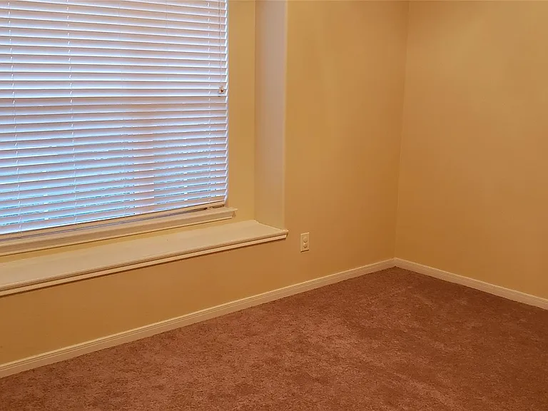 9923 Yearling Pl — Photo 24