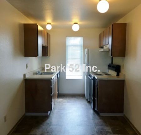 2nd image of 6601 S Tyler St APT 10