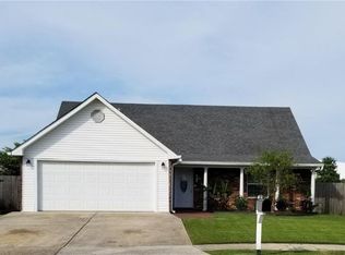 7011 Wayside Dr, New Orleans, LA 70128