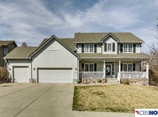 17204 U St, Omaha, NE 68135