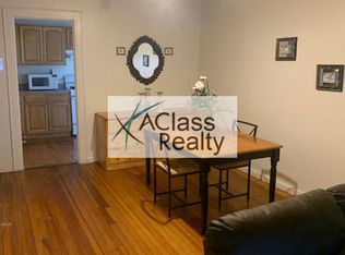 30-12 49th St #3R, Astoria, NY 11103