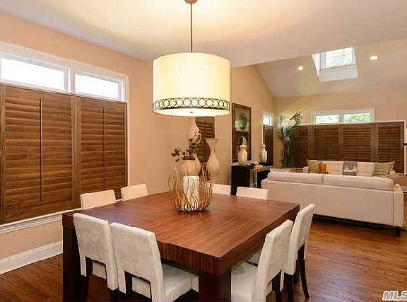 4th image of 27 Fieldstone Ln