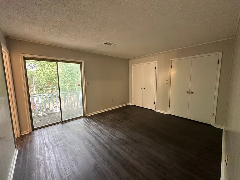 136 Tyrone Blvd #136 — Photo 5