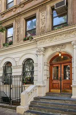 Sold by Corcoran | media 7