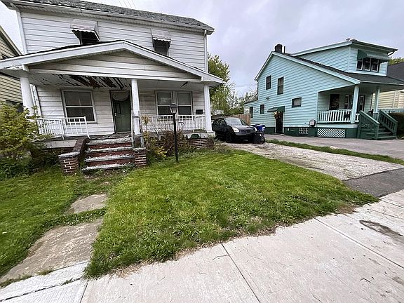 3rd image of 11717 Princeton Ave