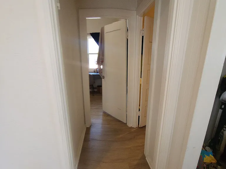 550-554 556 Foothill Blvd — Photo 41