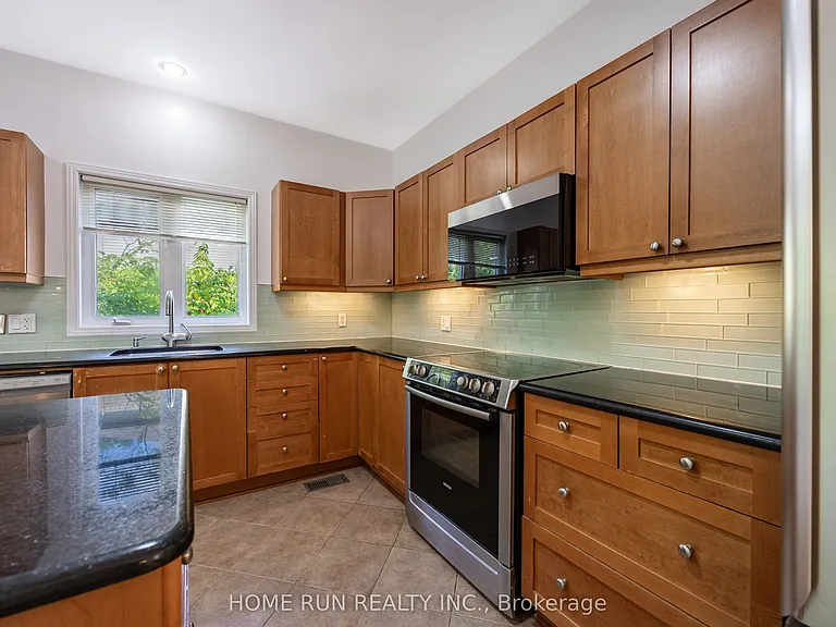 281 Goldridge Dr — Photo 21