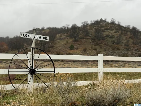 0 Lloyds View Dr, Milford, CA 96121