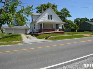610 W Washington St #9F, Blandinsville, IL 61420