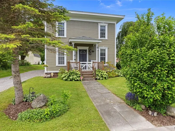 947 South St, Tully, NY 13159