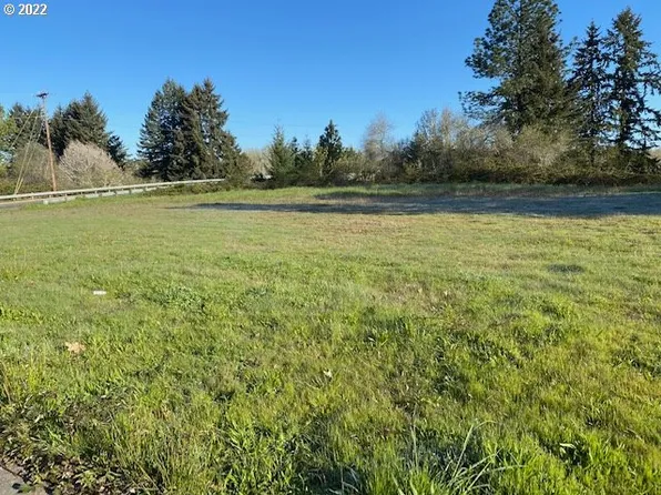 24855 W Broadway Ave, Veneta, OR 97487