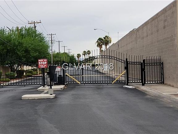2nd image of 2623 Jacyra Ave