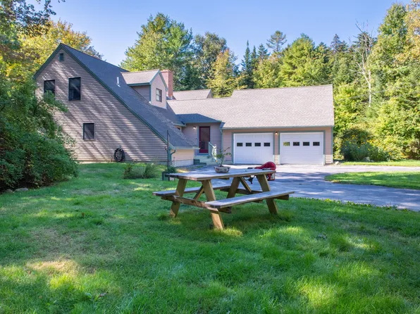 16 Leeside Road, Harpswell, ME 04079