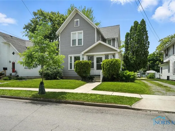 418 S Grove St, Bowling Green, OH 43402