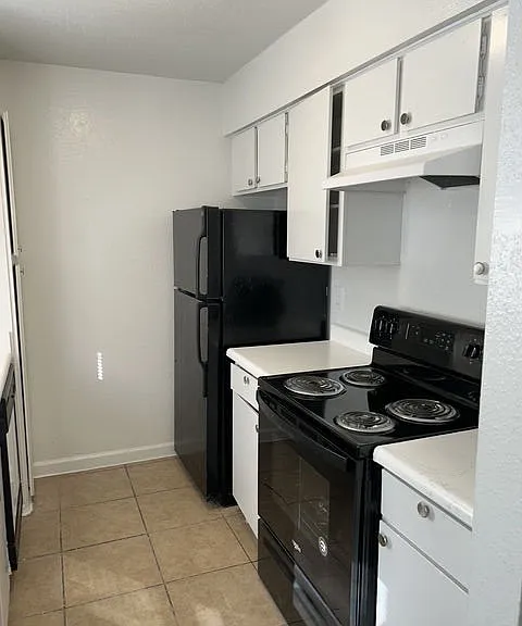 3737 Hillcroft Apartments — Photo 82