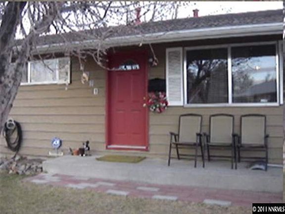 3rd image of 1681 Oxford Ave