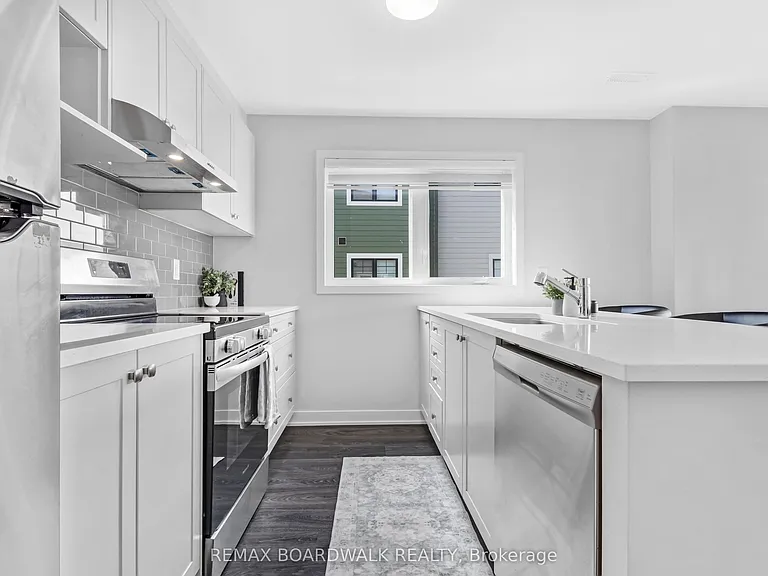 210 Verulam St — Photo 6