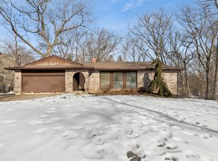 6814 Rhode Island Trl, Crystal Lake, IL 60012