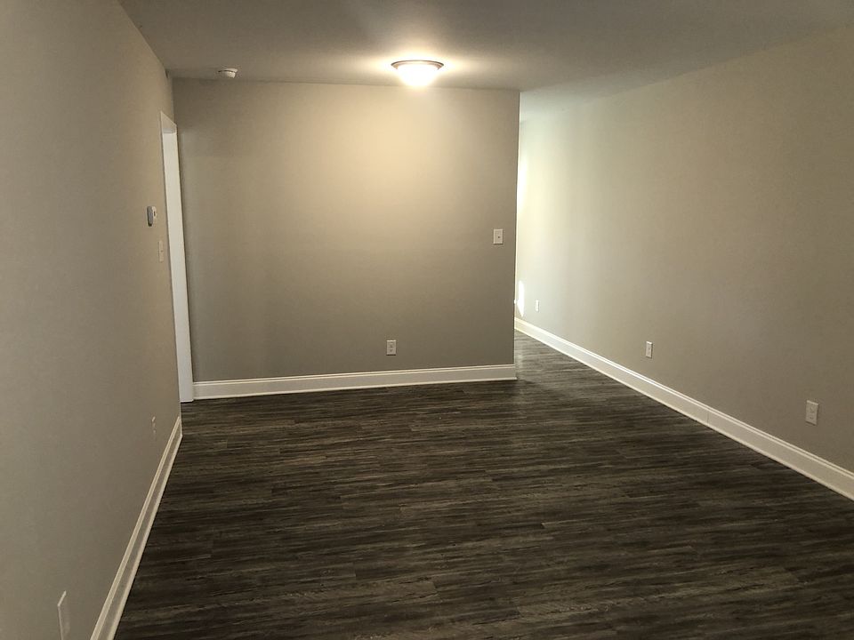 2nd image of 210B Galilean Rd #1