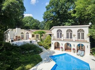 80 Taunton Lake Rd, Newtown, CT 06470