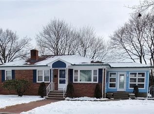 50 Macgregor St, Providence, RI 02904