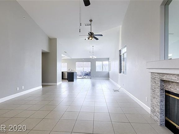 5th image of 1305 Pine Terrace Ct