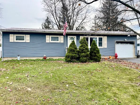 124 Eastwood Ave, Auburn, NY 13021