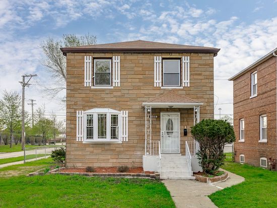 7601 S Artesian Ave, Chicago, IL 60652