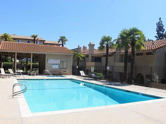 4th image of 149 Jeranios Ct