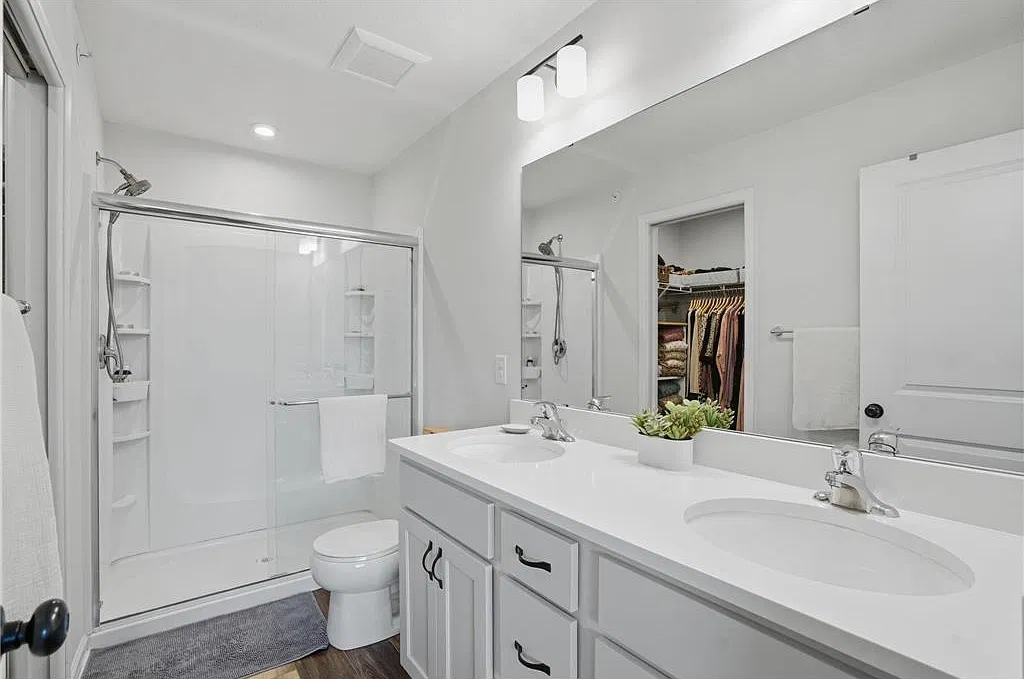 3 bed, 1932 sqft, $2,750 — Photo 4