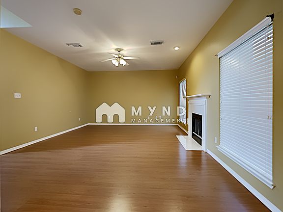 3rd image of 17107 Cradle Cove Ct