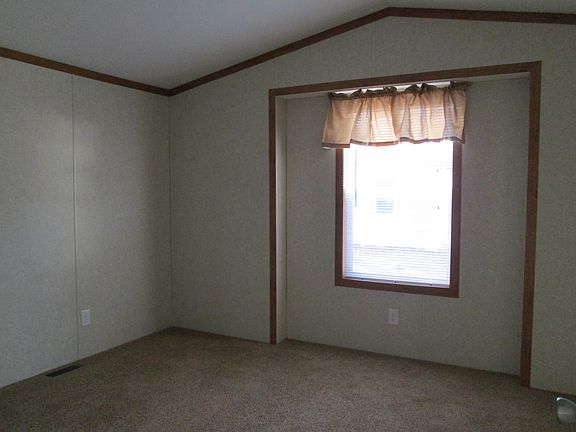 5th image of 331 Rowland St Trlr 14