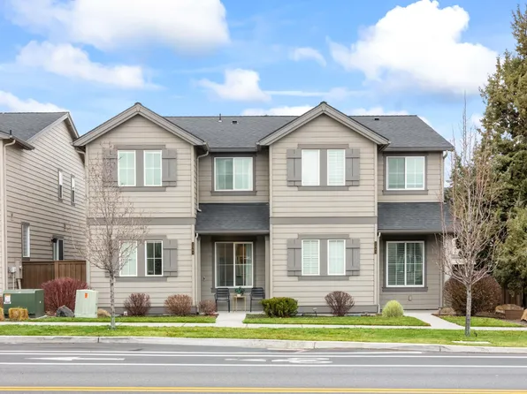 2561 NE Purcell Blvd, Bend, OR 97701