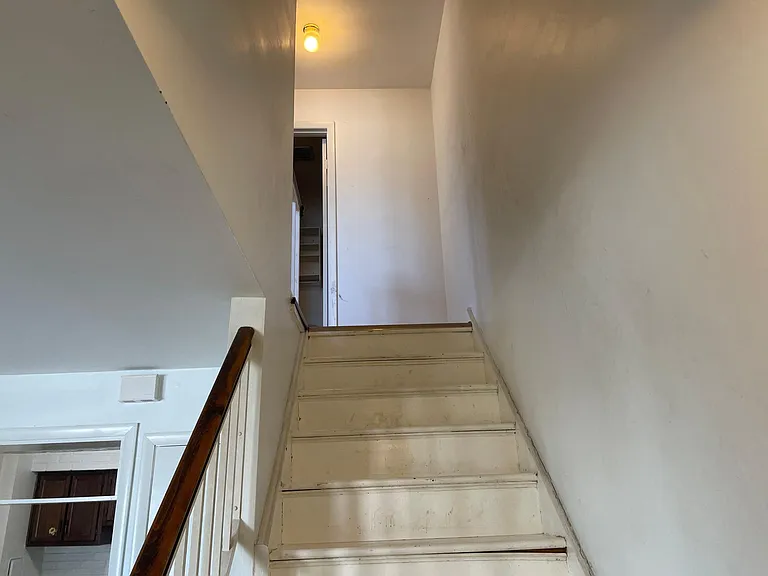 1312 S Glen Cir — Photo 5