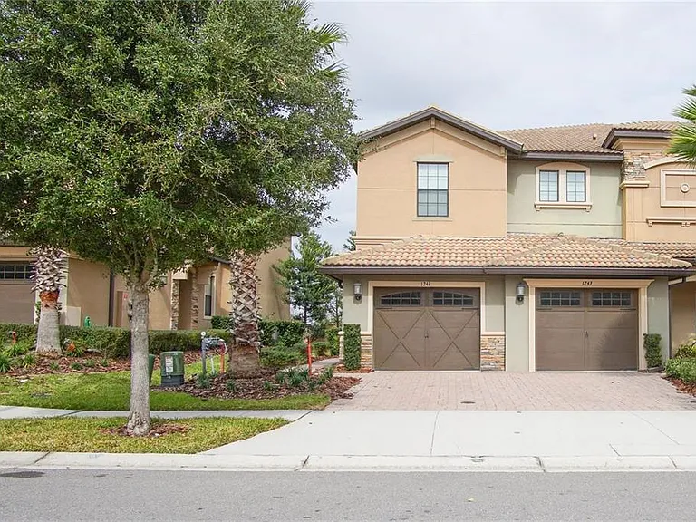 1241 Long Cove Loop — Photo 1