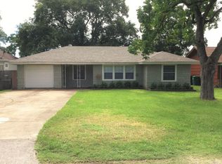 2318 Haldane Dr, Houston, TX 77055