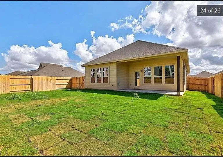 816 Centerra Hills Cir — Photo 24