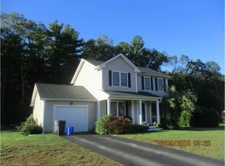 52 Hornbeam Rd, Coventry, RI 02816