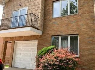 88 Linwood Ave, Staten Island, NY 10305