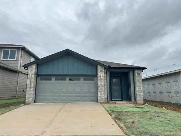1316 Plymouth Rd, San Marcos, TX 78666