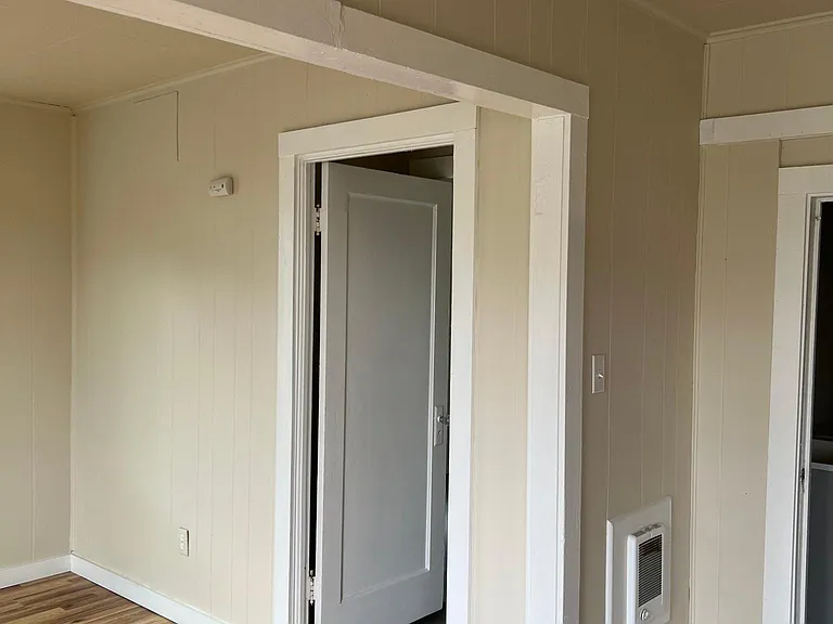 220 Maple St #3 — Photo 4