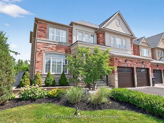 3rd image of 56 Cousteau Dr