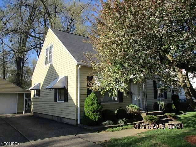 1st image of 1632 Bradford St NW