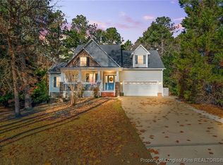 124 Riviera Ln, Sanford, NC 27332