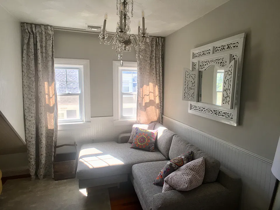 31-33 Nisbet St #3