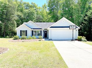 109 Clearwater Ct, Winder, GA 30680