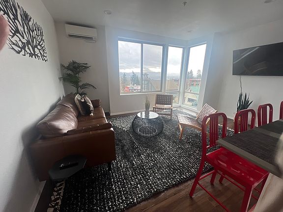 2nd image of 117 N Main Ave #10